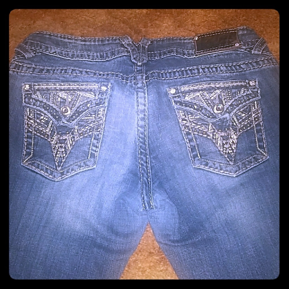 Vigoss capris from maurices